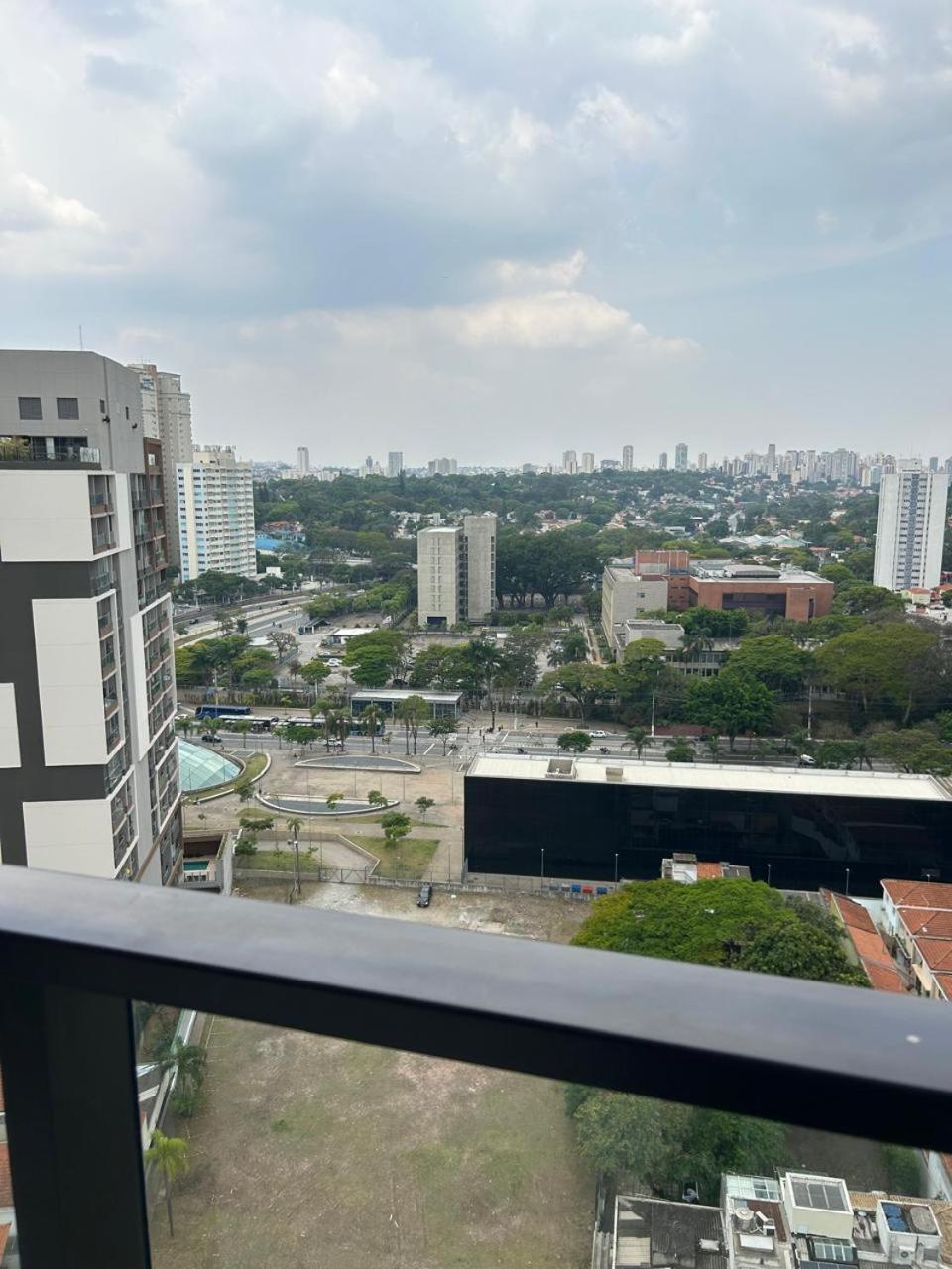 No Brooklin Ao Lado Metro Apartment Sao Paulo